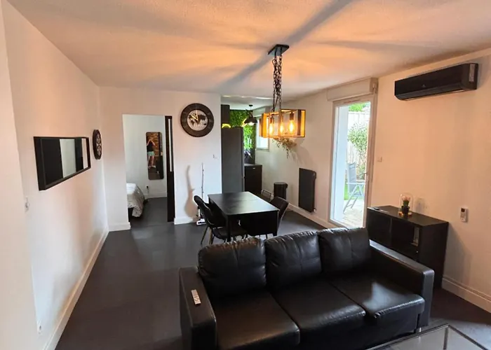 아파트 Charmant Appartement Toulouse *