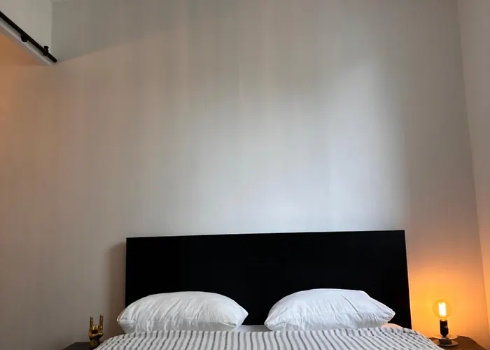 Charmant Appartement Toulouse * 툴루즈